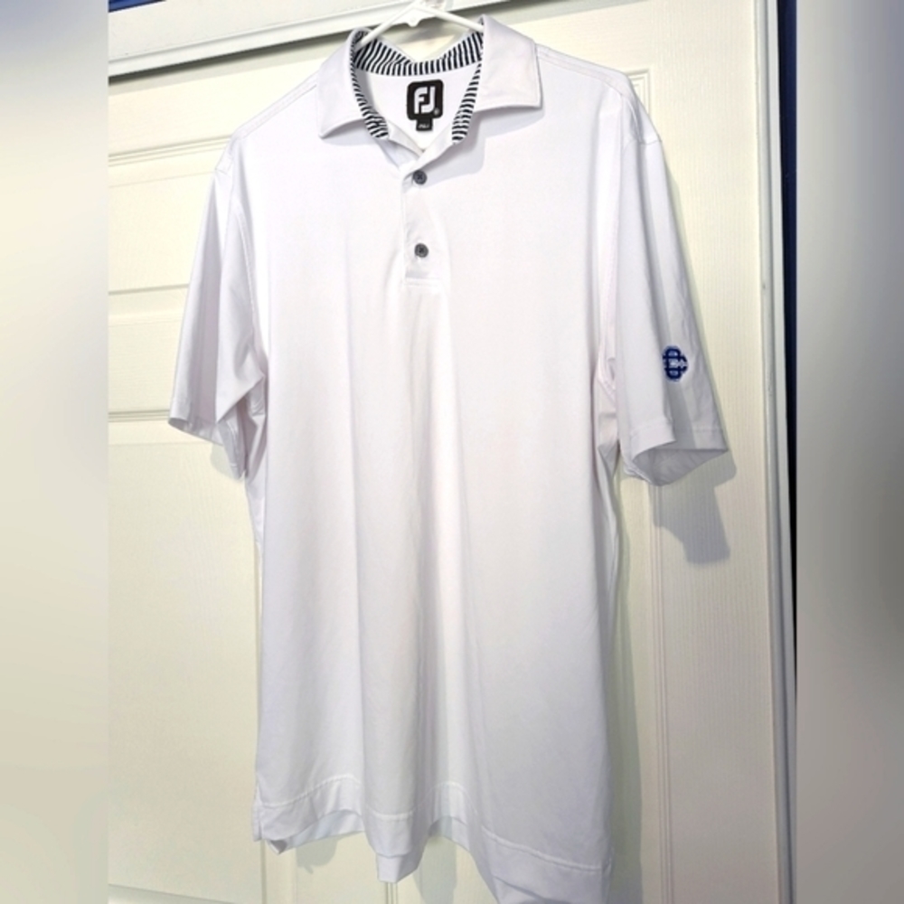 Footjoy Polo‎ shirt. Men's Medium. White. Excellent condition.